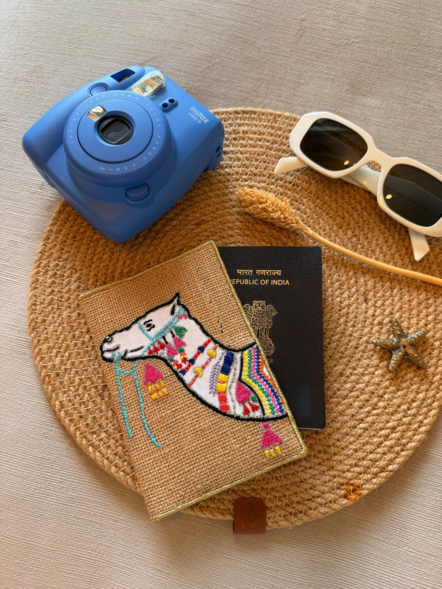 Camel Trails - Passport Cover