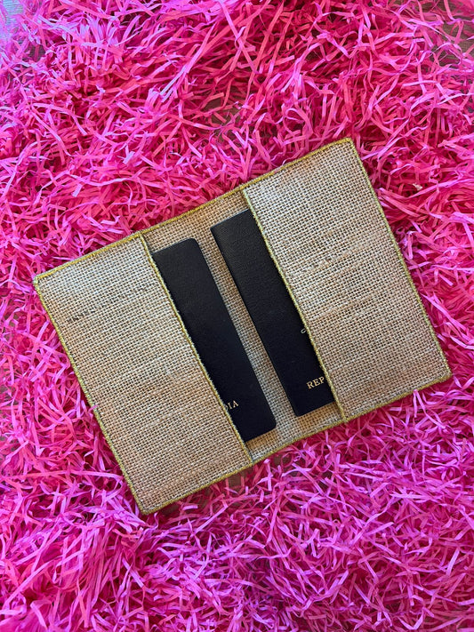 Daisy Dreams Passport Holder